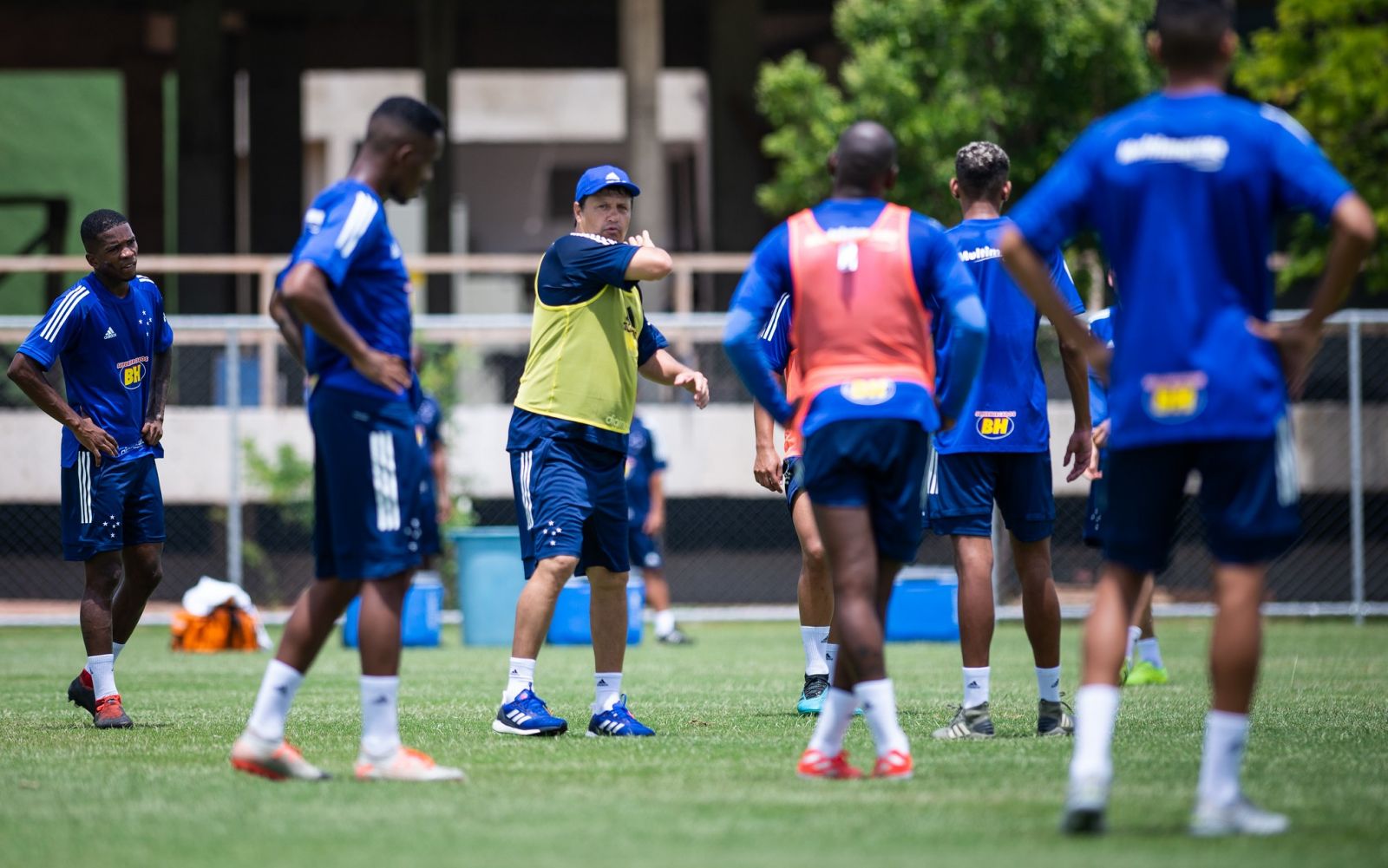 Cruzeiro divulga lista de atletas relacionados para estreia no Campeonato Mineiro